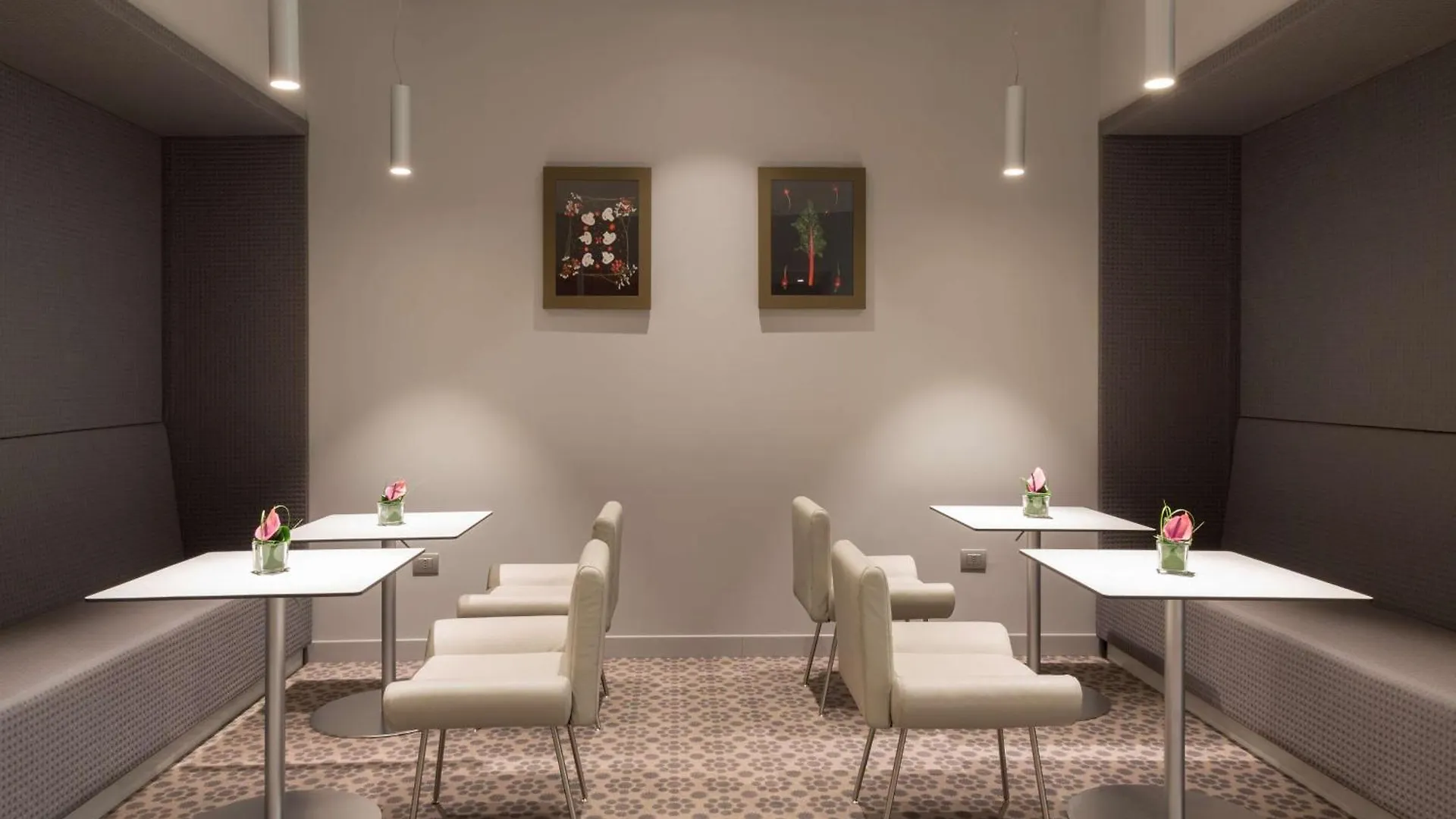 Hampton By Hilton Rome East Hotell