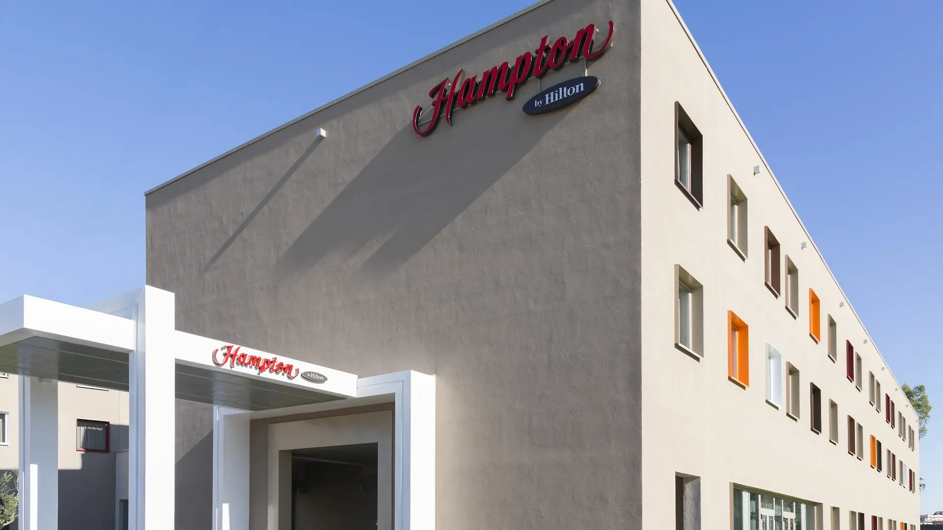 ***  Hampton By Hilton Rome East Hotell Italien